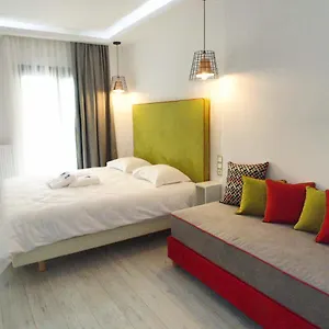 white-bottle-superior-apartments.hotels-of-thessaloniki.com/