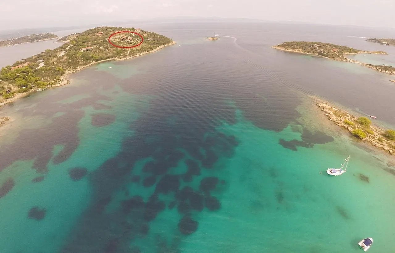 Thalassokipos Vourvourou Apart-hotel